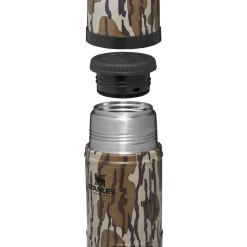 Deals ✔️ Stanley Mossy Oak® Classic Legendary Food Jar | 24 OZ 😉 13 Deals ✔️ Stanley Mossy Oak® Classic Legendary Food Jar | 24 OZ 😉 -Sweese Elegant Shop B2B Web PNG The Legendary Classic Food Jar Bottomland Exploded