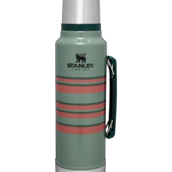 Hot Sale 🤩 Stanley The Vintage Loom Legendary Classic Bottle | 1.5 QT 🧨 11 Hot Sale 🤩 Stanley The Vintage Loom Legendary Classic Bottle | 1.5 QT 🧨 -Sweese Elegant Shop B2B Web PNG The Vintage Loom Classic Bottle 1 5QT Heritage Stripe Front